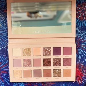 Huda Beauty New Nude Palette